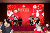 新亞國樂會於晚會上表演